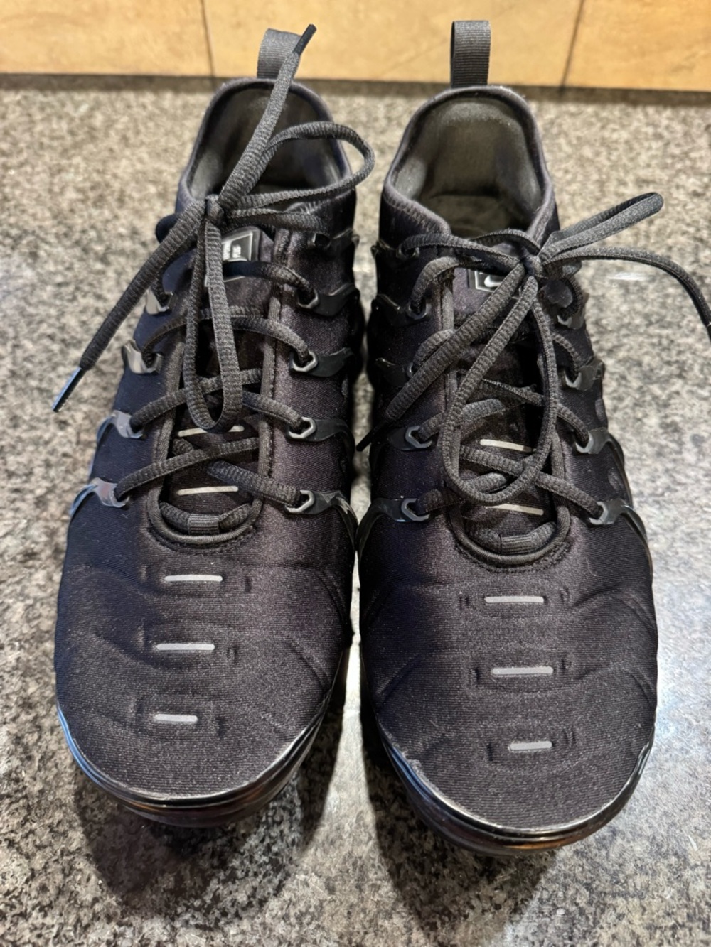 Nike Black VaporMax Plus All-Black Men's Sneakers - Picture 4 of 7